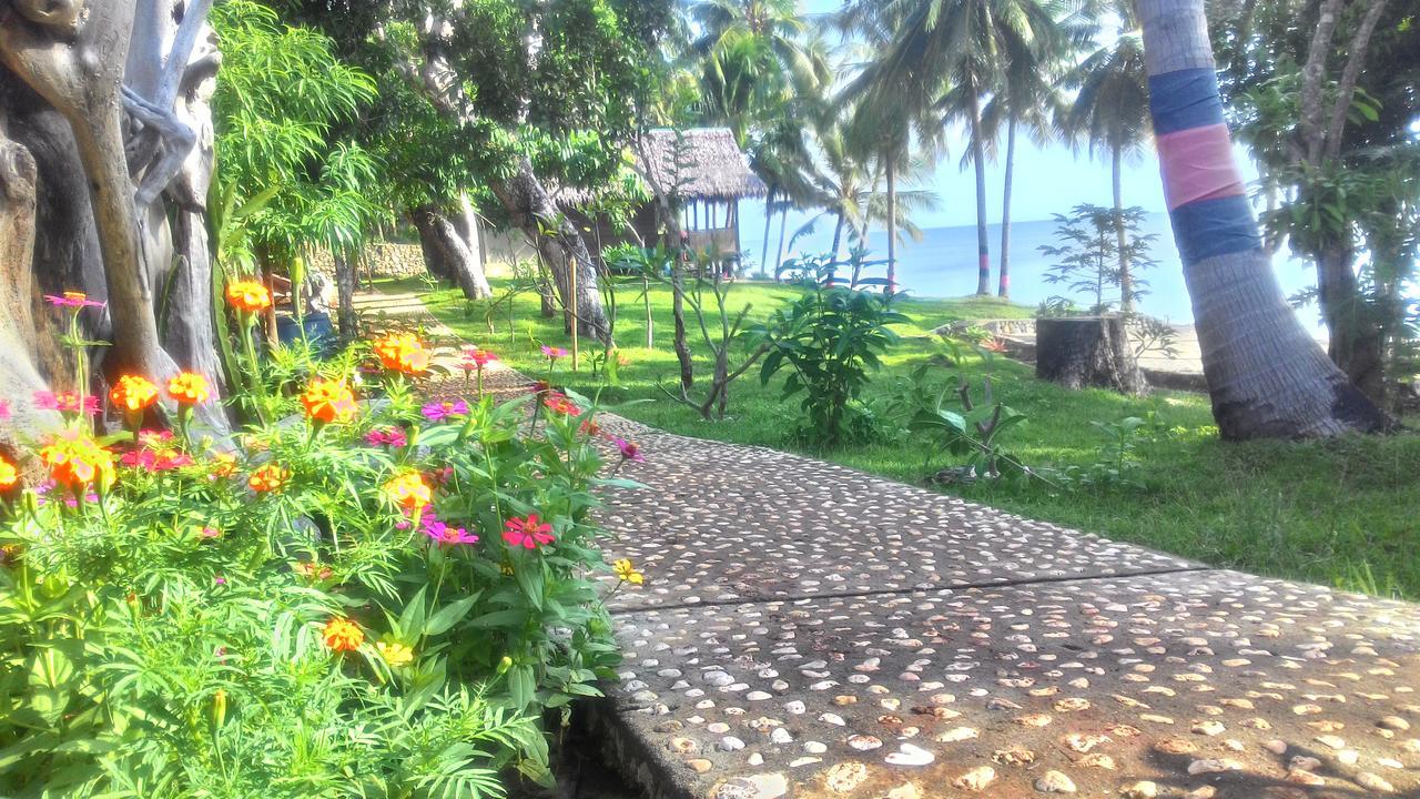 Sunari Beach Resort Selayar Padang  Екстериор снимка