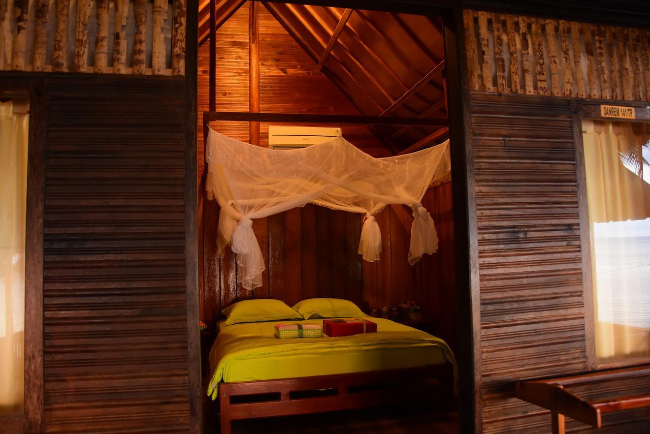 Sunari Beach Resort Selayar Padang  Екстериор снимка